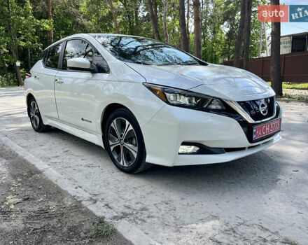 Білий Ніссан Ліф, об'ємом двигуна 0 л та пробігом 22 тис. км за 15000 $, фото 7 на Automoto.ua
