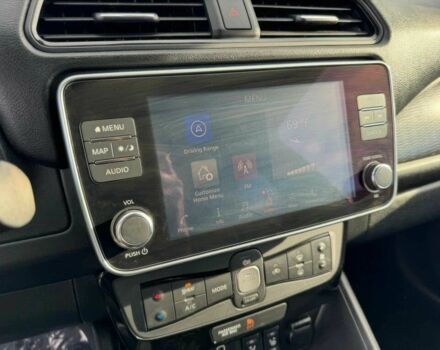 Белый Ниссан Лиф, объемом двигателя 0 л и пробегом 48 тыс. км за 5800 $, фото 10 на Automoto.ua