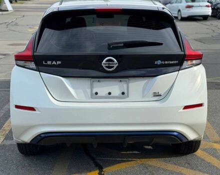 Белый Ниссан Лиф, объемом двигателя 0 л и пробегом 49 тыс. км за 9500 $, фото 4 на Automoto.ua