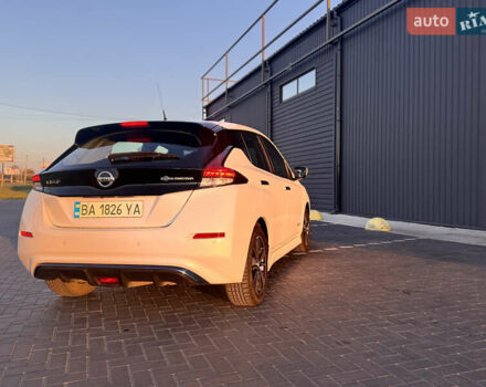 Белый Ниссан Лиф, объемом двигателя 0 л и пробегом 69 тыс. км за 13900 $, фото 1 на Automoto.ua