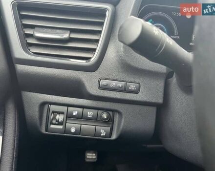 Белый Ниссан Лиф, объемом двигателя 0 л и пробегом 108 тыс. км за 11200 $, фото 20 на Automoto.ua