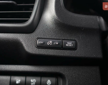 Белый Ниссан Лиф, объемом двигателя 0 л и пробегом 106 тыс. км за 16500 $, фото 21 на Automoto.ua