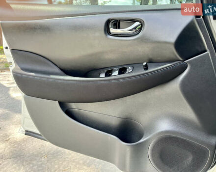 Білий Ніссан Ліф, об'ємом двигуна 0 л та пробігом 22 тис. км за 15000 $, фото 37 на Automoto.ua