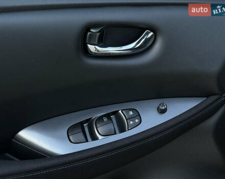 Белый Ниссан Лиф, объемом двигателя 0 л и пробегом 35 тыс. км за 12700 $, фото 32 на Automoto.ua