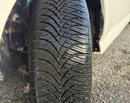 Білий Ніссан Ліф, об'ємом двигуна 0 л та пробігом 118 тис. км за 15000 $, фото 7 на Automoto.ua