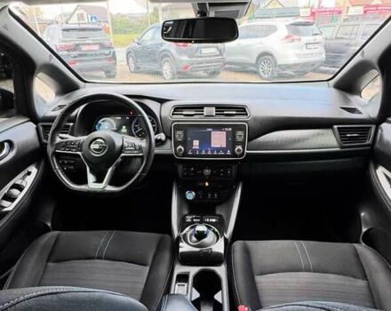 Белый Ниссан Лиф, объемом двигателя 0 л и пробегом 75 тыс. км за 15700 $, фото 7 на Automoto.ua