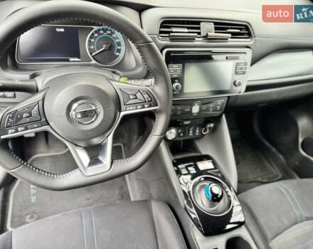 Белый Ниссан Лиф, объемом двигателя 0 л и пробегом 128 тыс. км за 11500 $, фото 8 на Automoto.ua