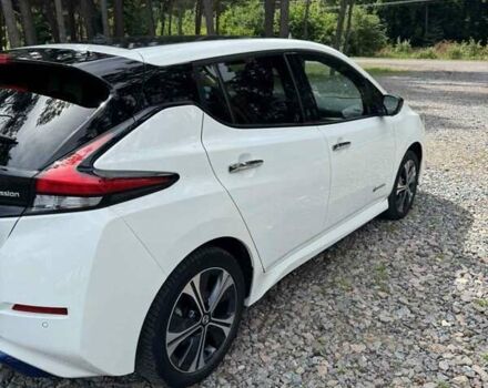 Белый Ниссан Лиф, объемом двигателя 0 л и пробегом 113 тыс. км за 14800 $, фото 14 на Automoto.ua