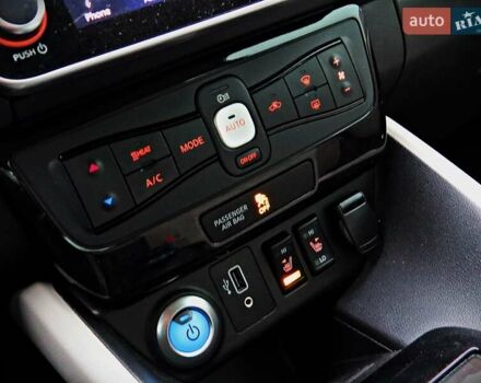 Білий Ніссан Ліф, об'ємом двигуна 0 л та пробігом 53 тис. км за 16800 $, фото 14 на Automoto.ua