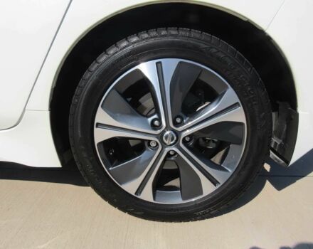 Білий Ніссан Ліф, об'ємом двигуна 0 л та пробігом 44 тис. км за 14000 $, фото 15 на Automoto.ua