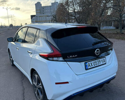 Белый Ниссан Лиф, объемом двигателя 0 л и пробегом 19 тыс. км за 16100 $, фото 7 на Automoto.ua