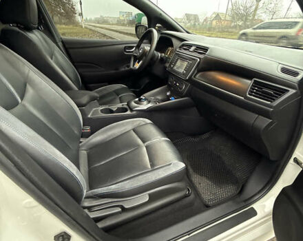 Белый Ниссан Лиф, объемом двигателя 0 л и пробегом 58 тыс. км за 13500 $, фото 36 на Automoto.ua