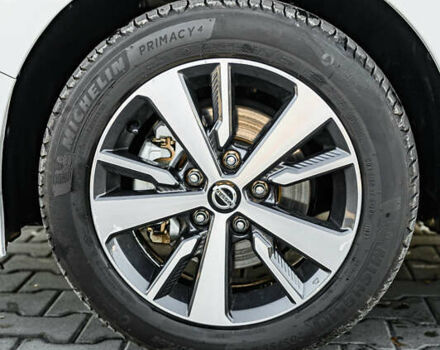 Белый Ниссан Лиф, объемом двигателя 0 л и пробегом 49 тыс. км за 13750 $, фото 13 на Automoto.ua