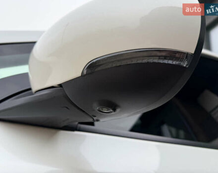 Білий Ніссан Ліф, об'ємом двигуна 0 л та пробігом 105 тис. км за 15100 $, фото 25 на Automoto.ua