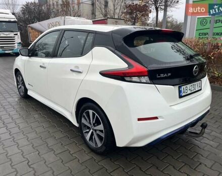 Белый Ниссан Лиф, объемом двигателя 0 л и пробегом 108 тыс. км за 11200 $, фото 1 на Automoto.ua