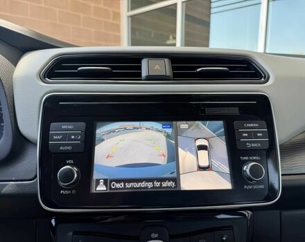 Белый Ниссан Лиф, объемом двигателя 0 л и пробегом 50 тыс. км за 6500 $, фото 10 на Automoto.ua