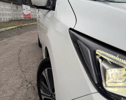 Белый Ниссан Лиф, объемом двигателя 0 л и пробегом 65 тыс. км за 13200 $, фото 9 на Automoto.ua