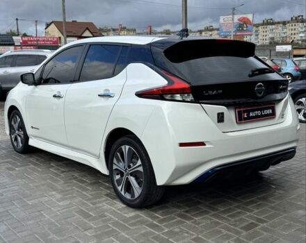 Білий Ніссан Ліф, об'ємом двигуна 0 л та пробігом 75 тис. км за 15700 $, фото 6 на Automoto.ua
