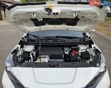 Белый Ниссан Лиф, объемом двигателя 0 л и пробегом 51 тыс. км за 14150 $, фото 28 на Automoto.ua