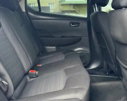 Белый Ниссан Лиф, объемом двигателя 0 л и пробегом 75 тыс. км за 15700 $, фото 13 на Automoto.ua