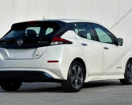 Белый Ниссан Лиф, объемом двигателя 0 л и пробегом 44 тыс. км за 9500 $, фото 3 на Automoto.ua