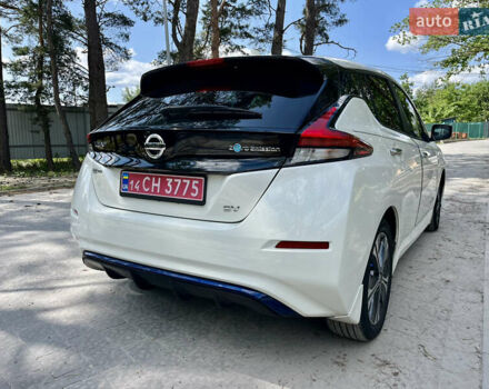 Білий Ніссан Ліф, об'ємом двигуна 0 л та пробігом 22 тис. км за 15000 $, фото 4 на Automoto.ua