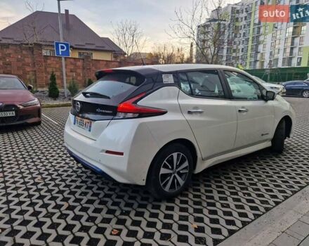 Белый Ниссан Лиф, объемом двигателя 0 л и пробегом 108 тыс. км за 10300 $, фото 8 на Automoto.ua