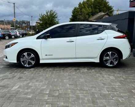 Белый Ниссан Лиф, объемом двигателя 0 л и пробегом 75 тыс. км за 15700 $, фото 1 на Automoto.ua