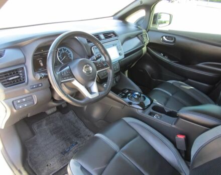 Білий Ніссан Ліф, об'ємом двигуна 0 л та пробігом 44 тис. км за 14000 $, фото 7 на Automoto.ua