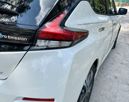 Білий Ніссан Ліф, об'ємом двигуна 0 л та пробігом 22 тис. км за 15000 $, фото 27 на Automoto.ua