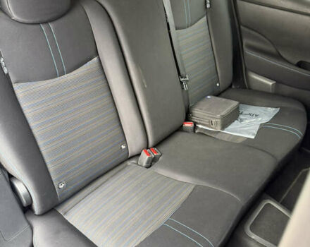 Білий Ніссан Ліф, об'ємом двигуна 0 л та пробігом 105 тис. км за 15100 $, фото 22 на Automoto.ua