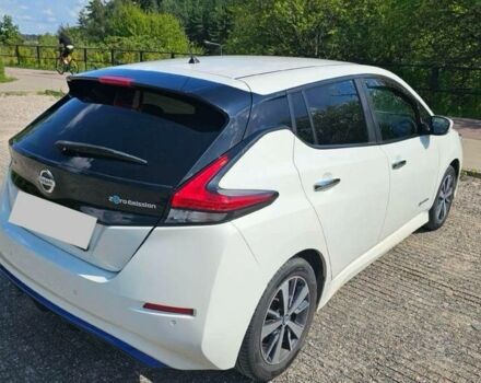 Белый Ниссан Лиф, объемом двигателя 0 л и пробегом 113 тыс. км за 7700 $, фото 5 на Automoto.ua