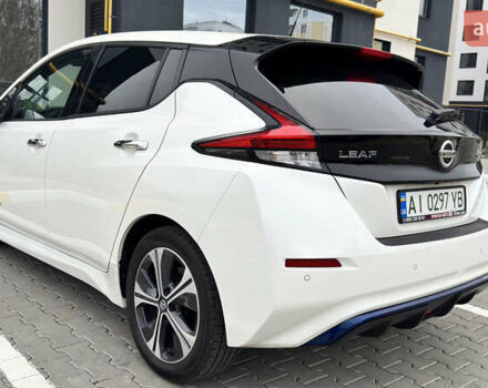 Белый Ниссан Лиф, объемом двигателя 0 л и пробегом 80 тыс. км за 13500 $, фото 10 на Automoto.ua