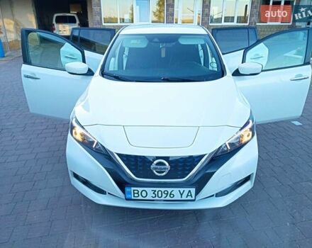 Белый Ниссан Лиф, объемом двигателя 0 л и пробегом 230 тыс. км за 11900 $, фото 13 на Automoto.ua