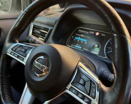 Білий Ніссан Ліф, об'ємом двигуна 0 л та пробігом 118 тис. км за 15000 $, фото 18 на Automoto.ua