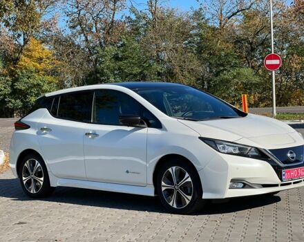 Білий Ніссан Ліф, об'ємом двигуна 0 л та пробігом 137 тис. км за 12500 $, фото 2 на Automoto.ua