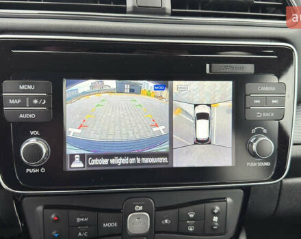 Белый Ниссан Лиф, объемом двигателя 0 л и пробегом 80 тыс. км за 13500 $, фото 29 на Automoto.ua