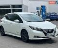 Белый Ниссан Лиф, объемом двигателя 0 л и пробегом 78 тыс. км за 11000 $, фото 1 на Automoto.ua