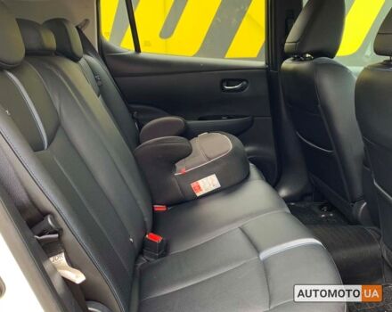 Белый Ниссан Лиф, объемом двигателя 40 л и пробегом 42 тыс. км за 19200 $, фото 20 на Automoto.ua