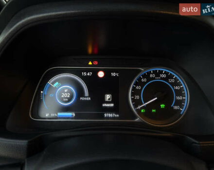 Белый Ниссан Лиф, объемом двигателя 0 л и пробегом 97 тыс. км за 12999 $, фото 15 на Automoto.ua