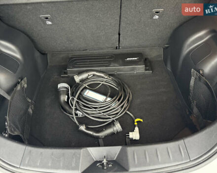 Белый Ниссан Лиф, объемом двигателя 0 л и пробегом 52 тыс. км за 13900 $, фото 25 на Automoto.ua