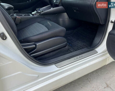 Білий Ніссан Ліф, об'ємом двигуна 0 л та пробігом 22 тис. км за 15000 $, фото 30 на Automoto.ua