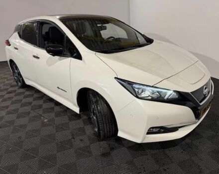 Белый Ниссан Лиф, объемом двигателя 0 л и пробегом 132 тыс. км за 12999 $, фото 8 на Automoto.ua