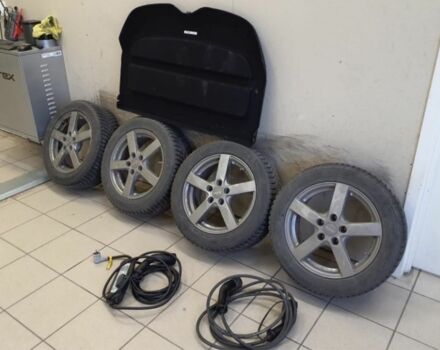 Білий Ніссан Ліф, об'ємом двигуна 0 л та пробігом 98 тис. км за 15900 $, фото 7 на Automoto.ua