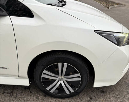 Белый Ниссан Лиф, объемом двигателя 0 л и пробегом 58 тыс. км за 13500 $, фото 8 на Automoto.ua