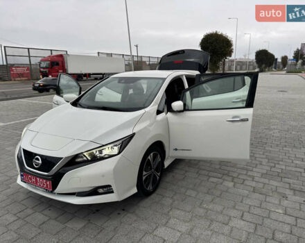 Белый Ниссан Лиф, объемом двигателя 0 л и пробегом 52 тыс. км за 13900 $, фото 18 на Automoto.ua