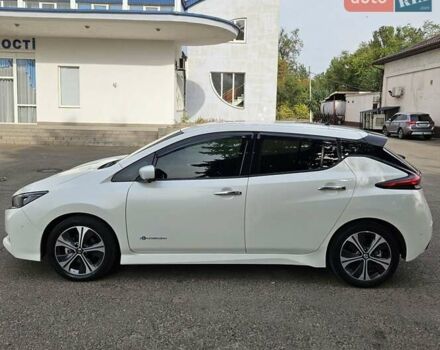 Белый Ниссан Лиф, объемом двигателя 0 л и пробегом 51 тыс. км за 14150 $, фото 5 на Automoto.ua