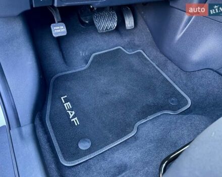 Белый Ниссан Лиф, объемом двигателя 0 л и пробегом 12 тыс. км за 13950 $, фото 57 на Automoto.ua