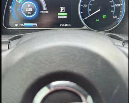 Белый Ниссан Лиф, объемом двигателя 0 л и пробегом 75 тыс. км за 15700 $, фото 12 на Automoto.ua