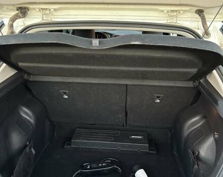 Білий Ніссан Ліф, об'ємом двигуна 0 л та пробігом 83 тис. км за 14000 $, фото 2 на Automoto.ua